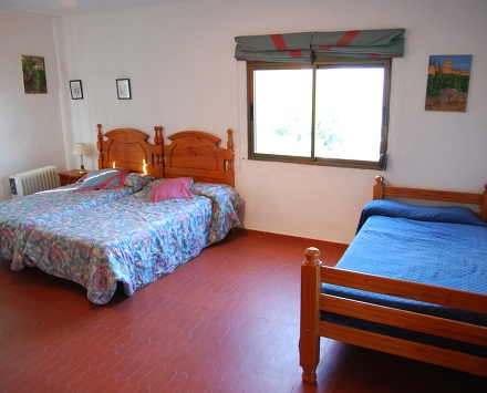 Photo maison Los Mastranzos chambre triple situé dans le tour